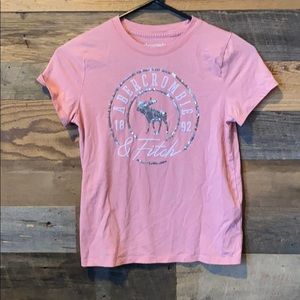 Abercrombie & Fitch Tee